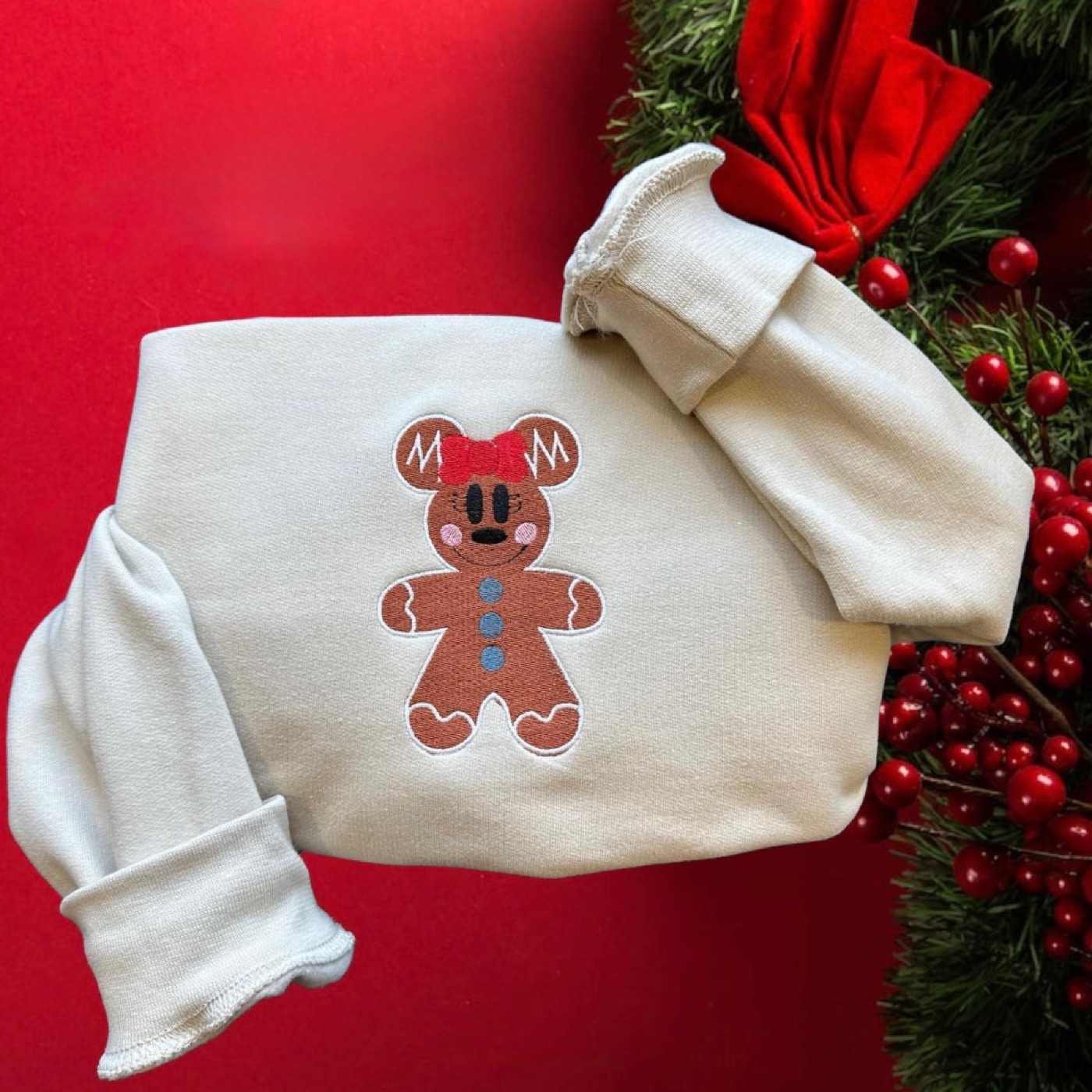 Gingerbread Minnie embroidered crewneck